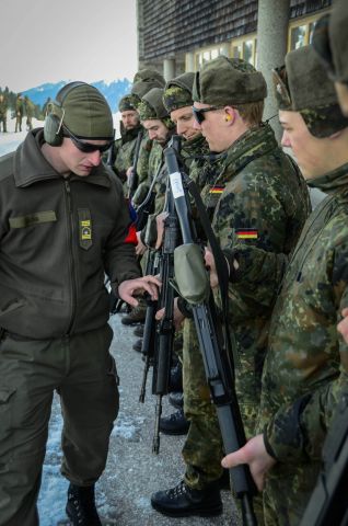 Bildgr&ouml;&szlig;e auf die Monitoraufl&ouml;sung (640x480 px) optimiert