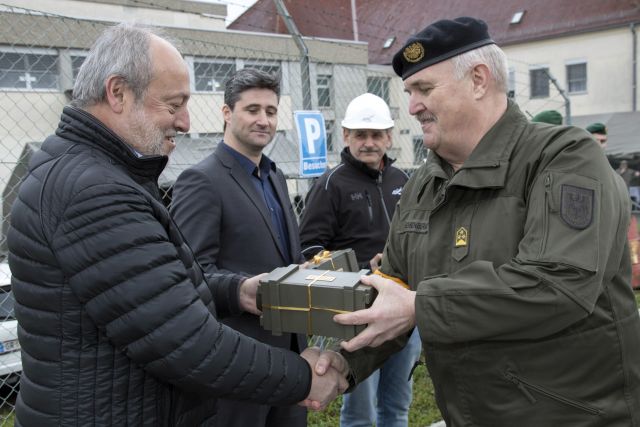 Bildgr&ouml;&szlig;e auf die Monitoraufl&ouml;sung (640x480 px) optimiert