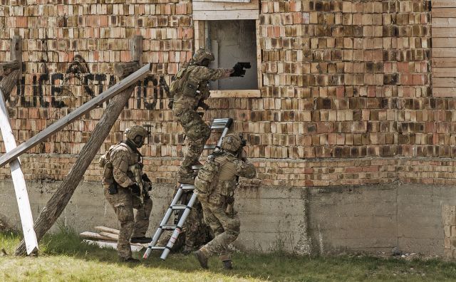 Bildgr&ouml;&szlig;e auf die Monitoraufl&ouml;sung (640x480 px) optimiert