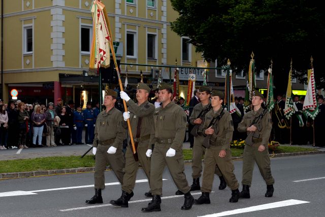 Bildgr&ouml;&szlig;e auf die Monitoraufl&ouml;sung (640x480 px) optimiert