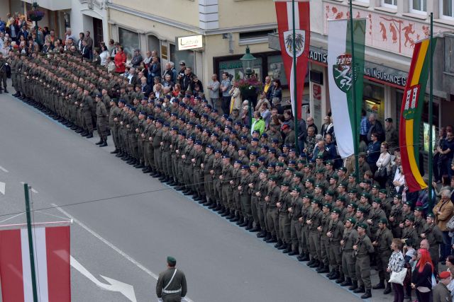 Bildgröße auf die Monitorauflösung (640x480 px) optimiert