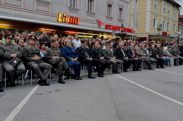 Bildgröße auf die Monitorauflösung (640x480 px) optimiert