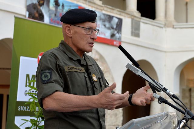 Bildgr&ouml;&szlig;e auf die Monitoraufl&ouml;sung (640x480 px) optimiert