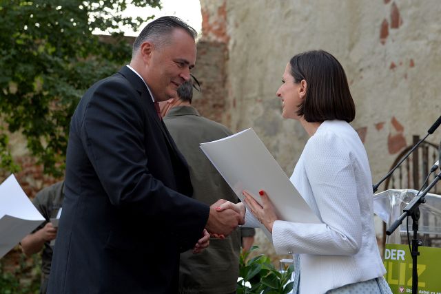 Bildgr&ouml;&szlig;e auf die Monitoraufl&ouml;sung (640x480 px) optimiert