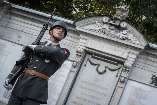 Bildgröße auf die Monitorauflösung (640x480 px) optimiert