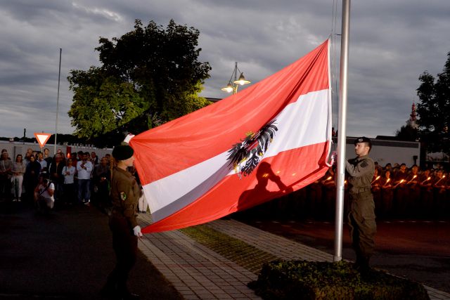 Bildgr&ouml;&szlig;e auf die Monitoraufl&ouml;sung (640x480 px) optimiert