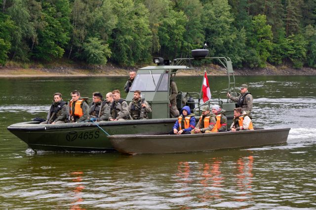 Bildgr&ouml;&szlig;e auf die Monitoraufl&ouml;sung (640x480 px) optimiert