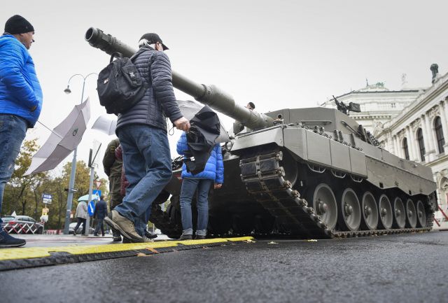 Bildgr&ouml;&szlig;e auf die Monitoraufl&ouml;sung (640x480 px) optimiert