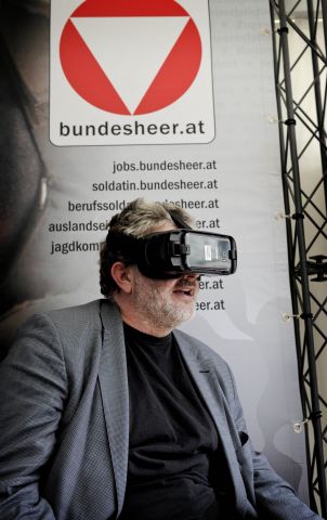 Bildgröße auf die Monitorauflösung (640x480 px) optimiert