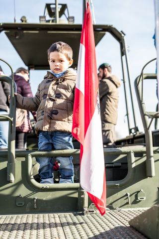 Bildgröße auf die Monitorauflösung (640x480 px) optimiert