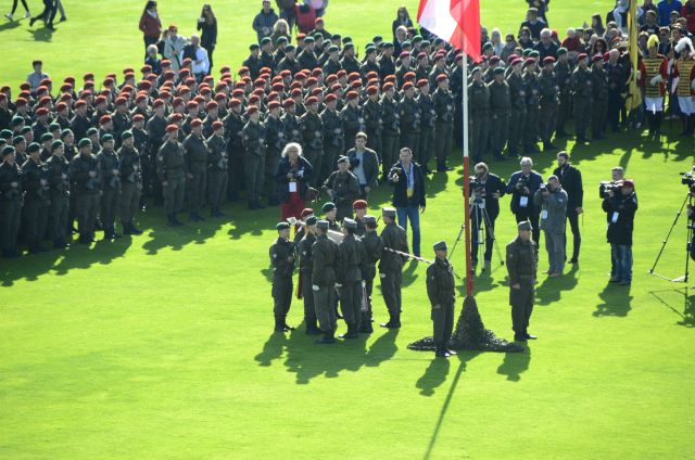 Bildgröße auf die Monitorauflösung (640x480 px) optimiert