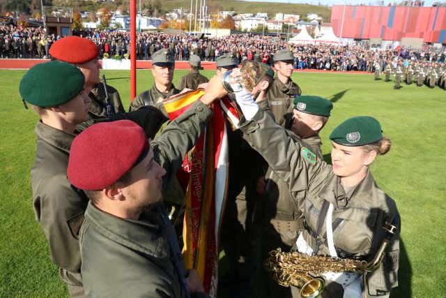 Bildgröße auf die Monitorauflösung (640x480 px) optimiert