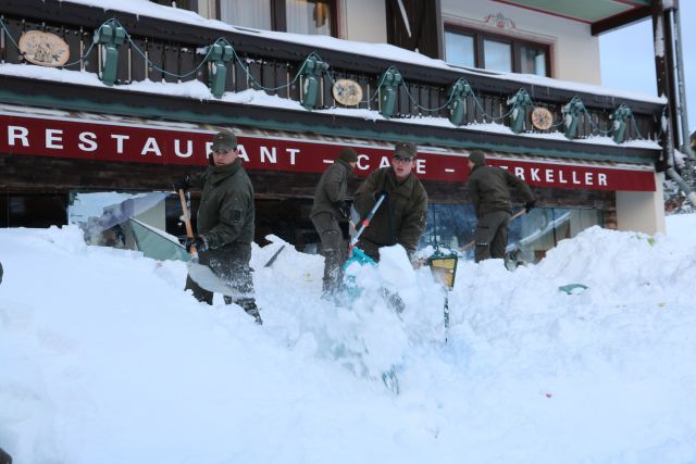 Bildgr&ouml;&szlig;e auf die Monitoraufl&ouml;sung (640x480 px) optimiert