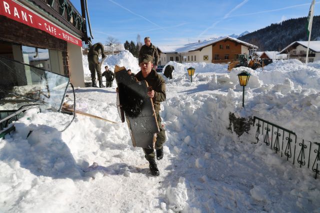 Bildgröße auf die Monitorauflösung (640x480 px) optimiert