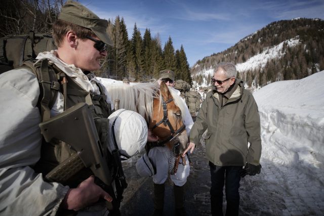 Bildgr&ouml;&szlig;e auf die Monitoraufl&ouml;sung (640x480 px) optimiert