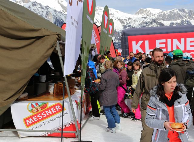 Bildgröße auf die Monitorauflösung (640x480 px) optimiert