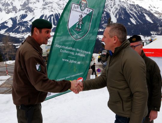 Bildgröße auf die Monitorauflösung (640x480 px) optimiert