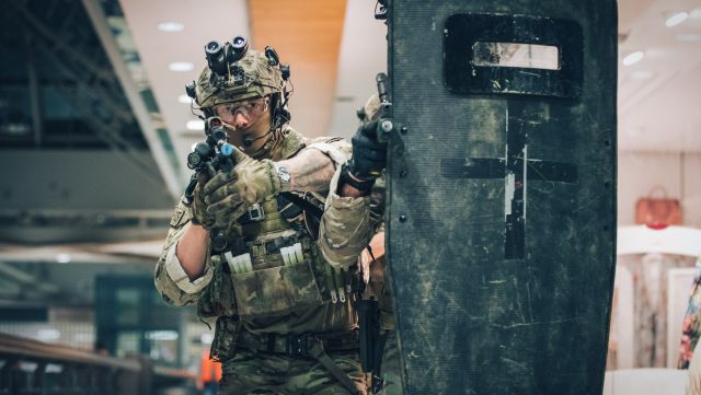 Bildgröße auf die Monitorauflösung (640x480 px) optimiert