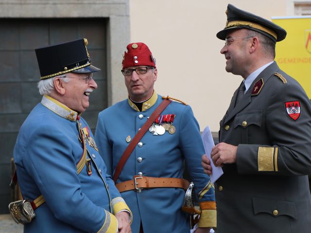 Bildgröße auf die Monitorauflösung (640x480 px) optimiert