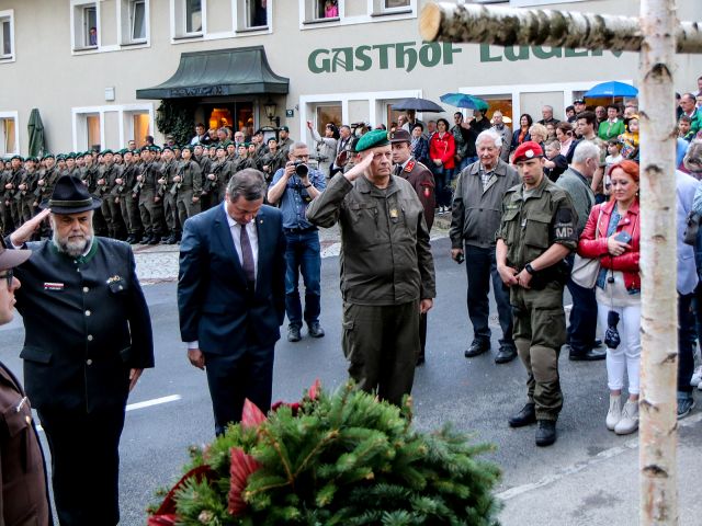 Bildgröße auf die Monitorauflösung (640x480 px) optimiert