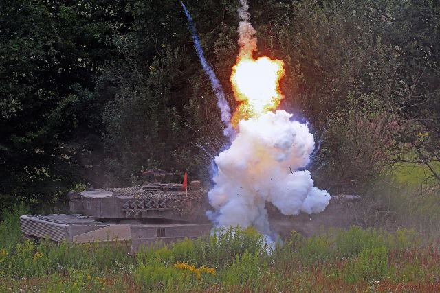 Bildgröße auf die Monitorauflösung (640x480 px) optimiert