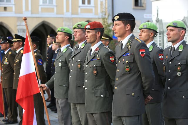 Bildgr&ouml;&szlig;e auf die Monitoraufl&ouml;sung (640x480 px) optimiert