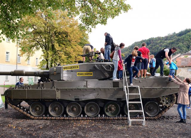 Bildgröße auf die Monitorauflösung (640x480 px) optimiert