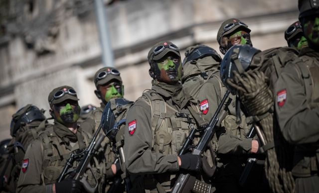 Bildgr&ouml;&szlig;e auf die Monitoraufl&ouml;sung (640x480 px) optimiert