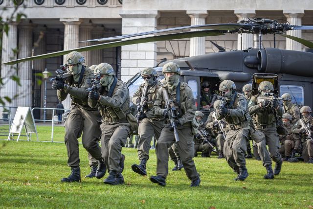 Bildgr&ouml;&szlig;e auf die Monitoraufl&ouml;sung (640x480 px) optimiert