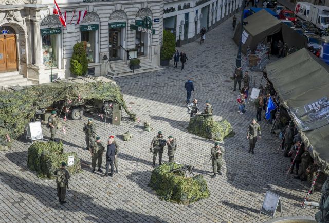 Bildgr&ouml;&szlig;e auf die Monitoraufl&ouml;sung (640x480 px) optimiert