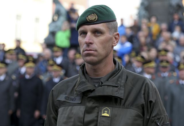 Bildgröße auf die Monitorauflösung (640x480 px) optimiert