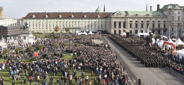 Bildgröße auf die Monitorauflösung (640x480 px) optimiert