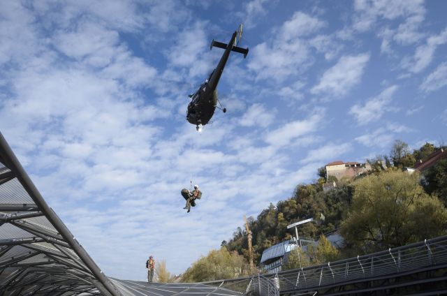 Bildgr&ouml;&szlig;e auf die Monitoraufl&ouml;sung (640x480 px) optimiert