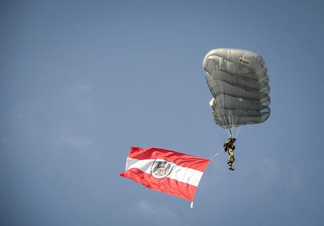 Bildgr&ouml;&szlig;e auf die Monitoraufl&ouml;sung (640x480 px) optimiert