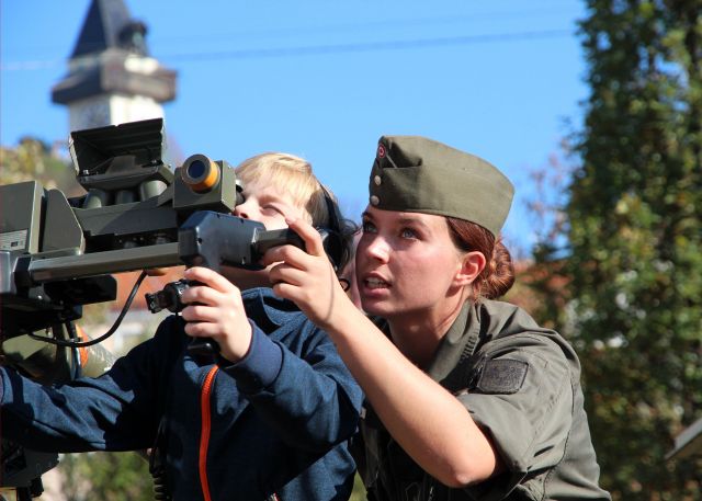 Bildgr&ouml;&szlig;e auf die Monitoraufl&ouml;sung (640x480 px) optimiert