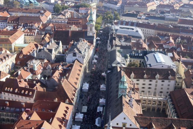 Bildgröße auf die Monitorauflösung (640x480 px) optimiert