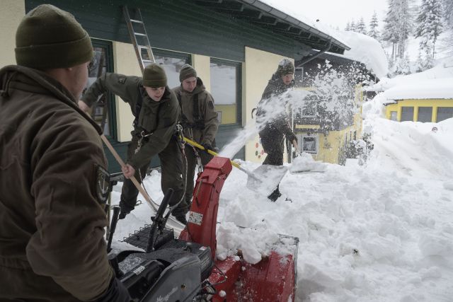 Bildgr&ouml;&szlig;e auf die Monitoraufl&ouml;sung (640x480 px) optimiert