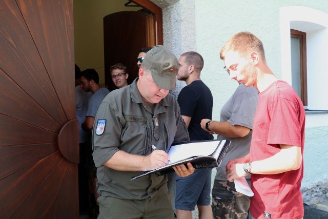 Bildgr&ouml;&szlig;e auf die Monitoraufl&ouml;sung (640x480 px) optimiert