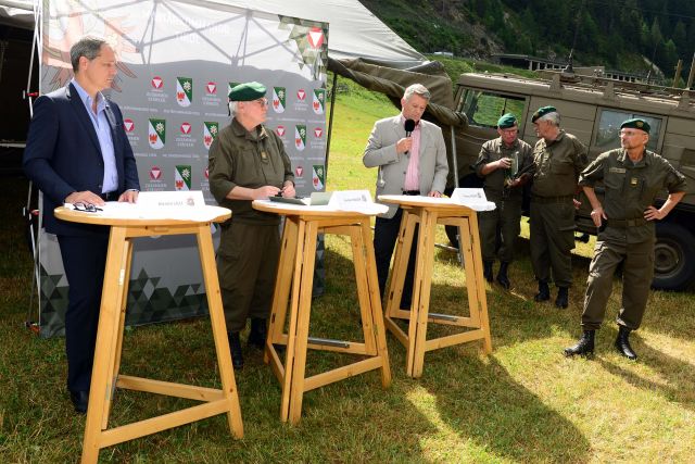 Bildgröße auf die Monitorauflösung (640x480 px) optimiert