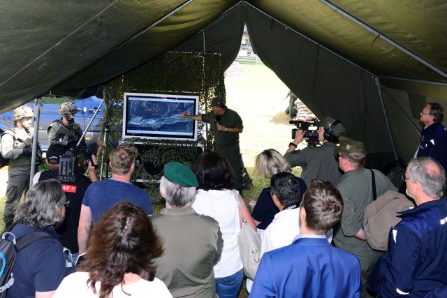 Bildgröße auf die Monitorauflösung (640x480 px) optimiert