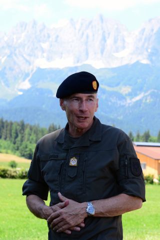 Bildgr&ouml;&szlig;e auf die Monitoraufl&ouml;sung (640x480 px) optimiert