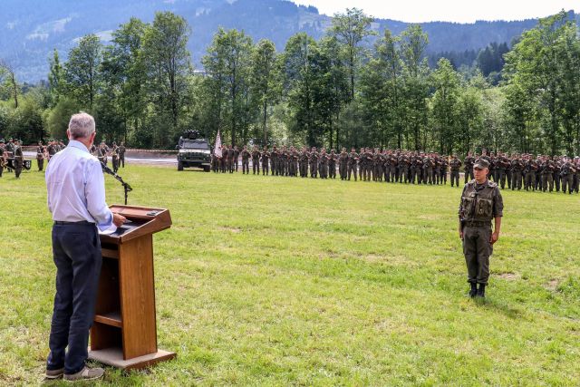 Bildgröße auf die Monitorauflösung (640x480 px) optimiert