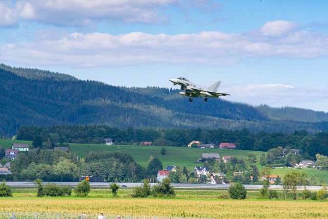 Bildgröße auf die Monitorauflösung (640x480 px) optimiert