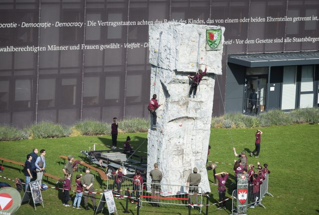 Bildgr&ouml;&szlig;e auf die Monitoraufl&ouml;sung (640x480 px) optimiert