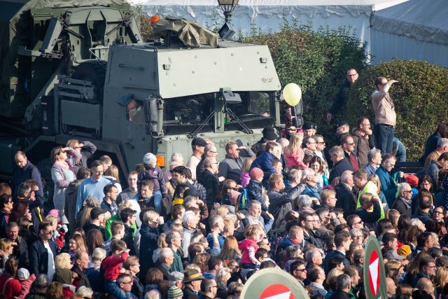 Bildgröße auf die Monitorauflösung (640x480 px) optimiert