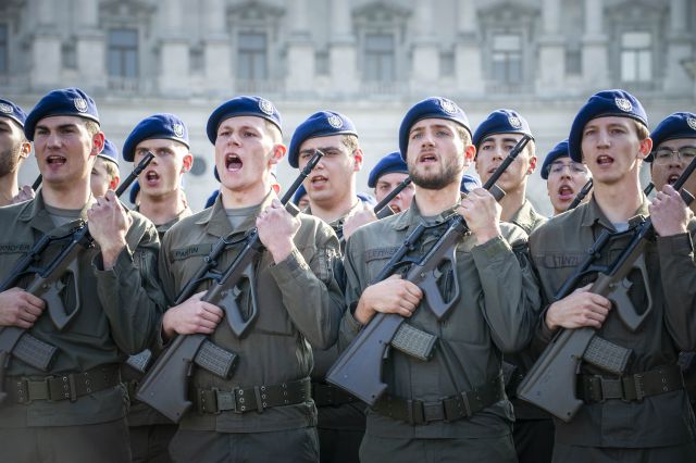 Bildgr&ouml;&szlig;e auf die Monitoraufl&ouml;sung (640x480 px) optimiert