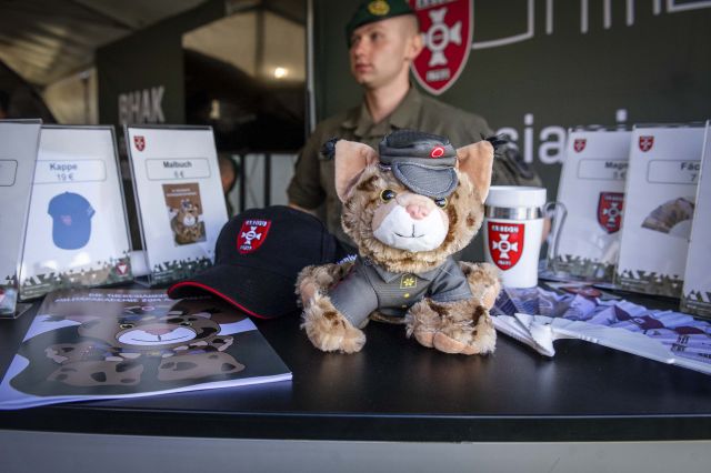 Bildgr&ouml;&szlig;e auf die Monitoraufl&ouml;sung (640x480 px) optimiert