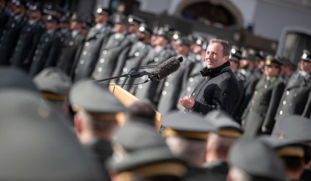 Bildgr&ouml;&szlig;e auf die Monitoraufl&ouml;sung (640x480 px) optimiert