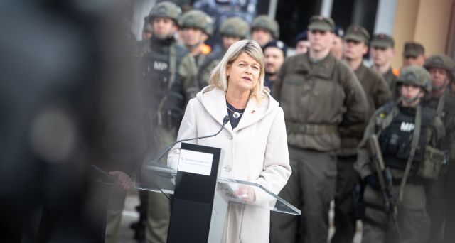 Bildgr&ouml;&szlig;e auf die Monitoraufl&ouml;sung (640x480 px) optimiert