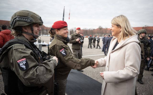 Bildgr&ouml;&szlig;e auf die Monitoraufl&ouml;sung (640x480 px) optimiert